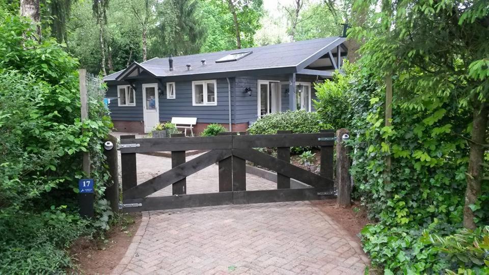 Heerlijk Huis In Een Prachtige Bosrijke Omgeving. 皮滕 外观 照片